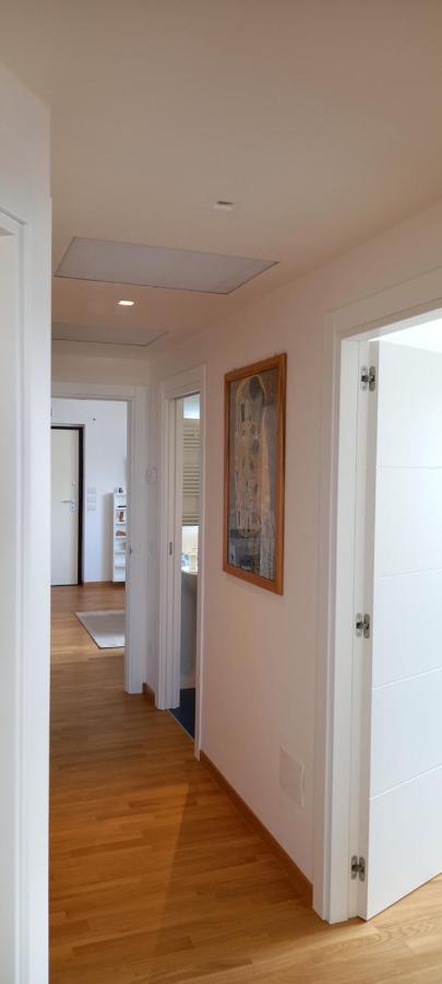 Central Apartment Con Tre Camere Da Letto لوكوروتوندو المظهر الخارجي الصورة