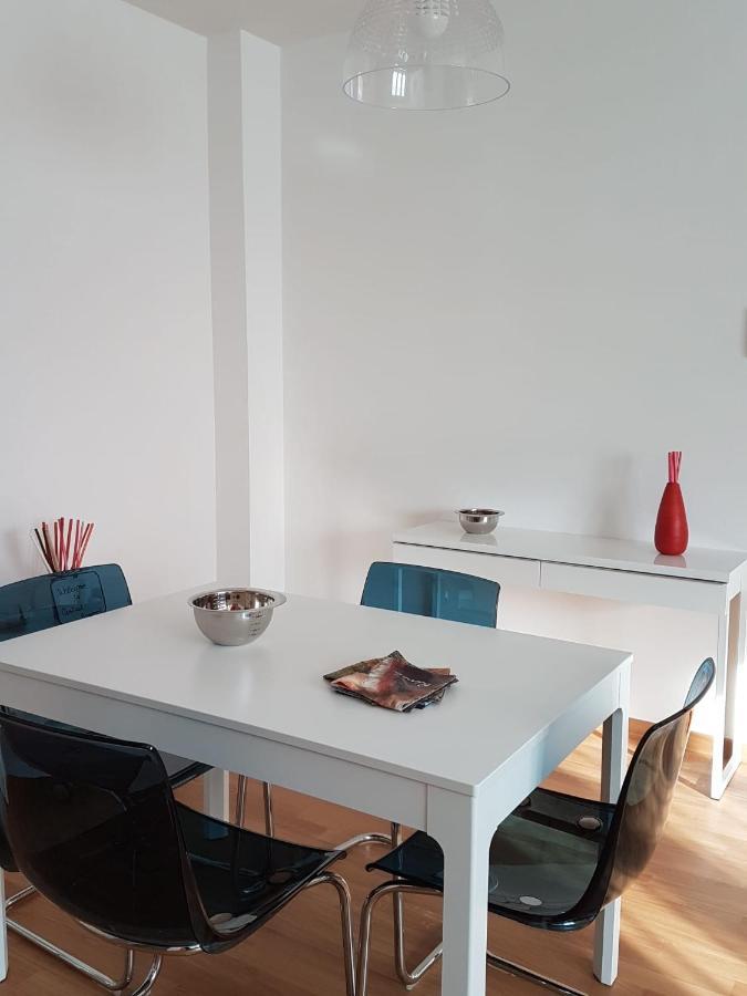 Central Apartment Con Tre Camere Da Letto لوكوروتوندو المظهر الخارجي الصورة